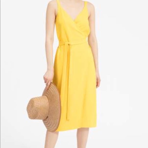 Everlane Dresses & Skirts - Everlane wrap dress